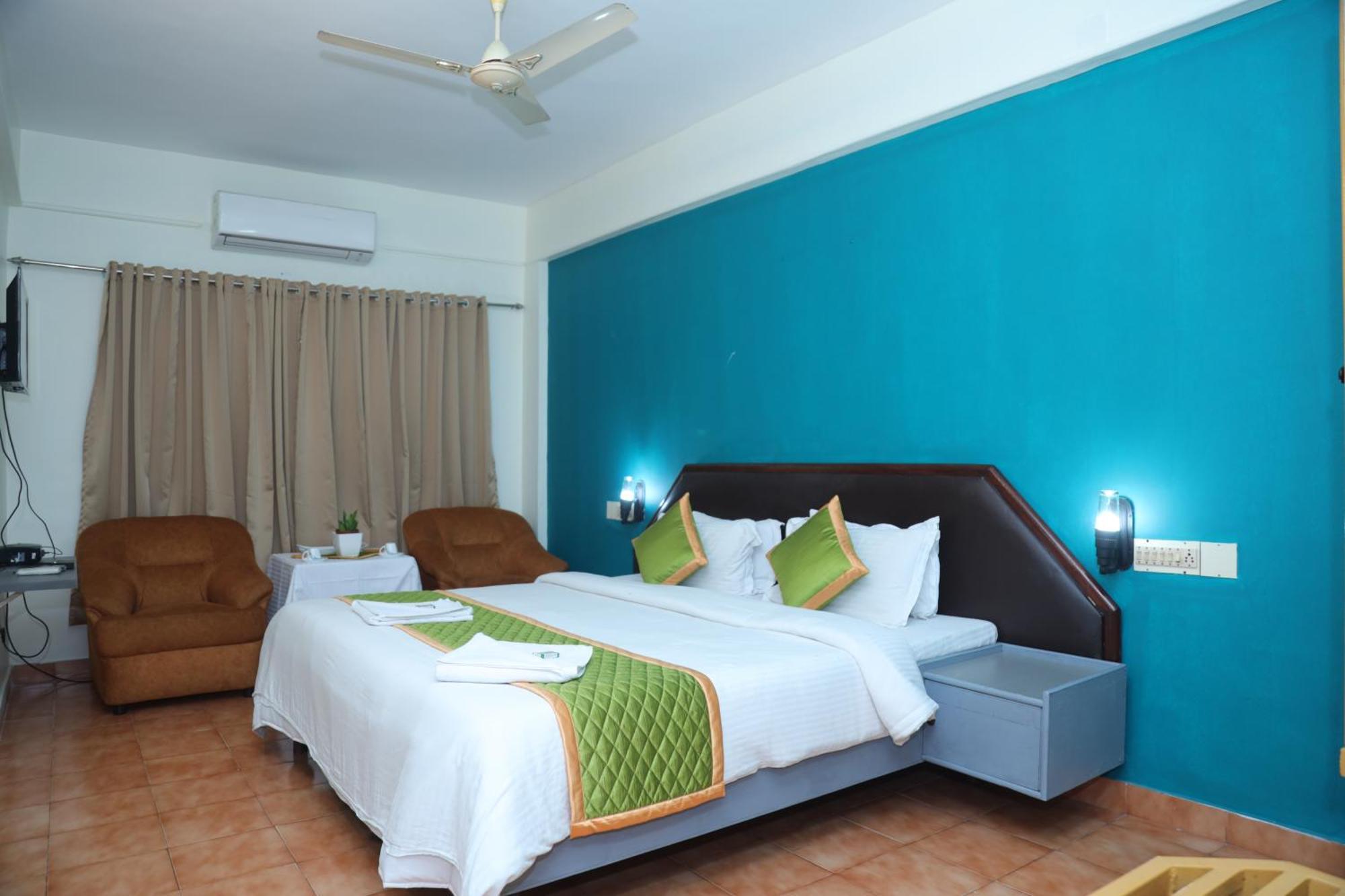 Grand Harmony Beach Resort Kovalam Exterior photo